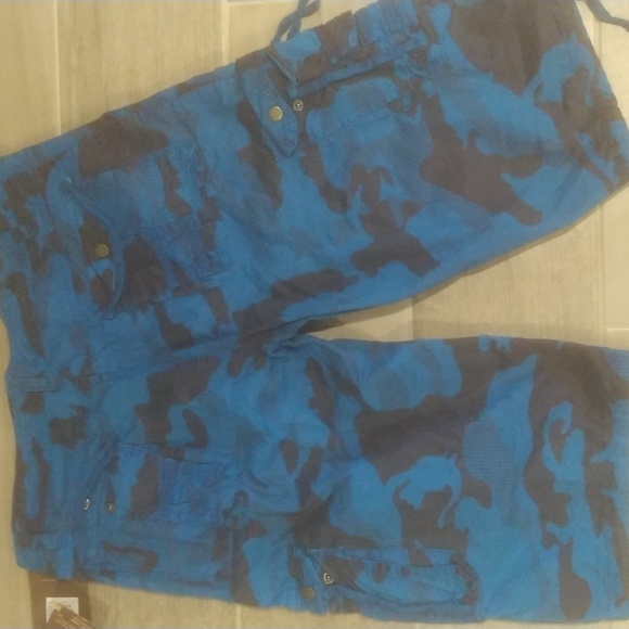 New NWT Blue Camo 100% Cotton Cargo Shorts 🩳 SZ-L - Picture 3 of 3